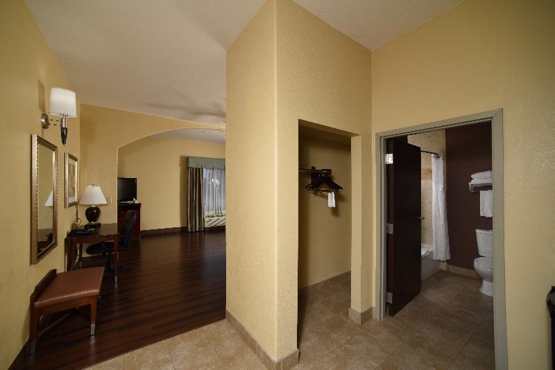 Holiday Inn Express Seguin By Ihg Exterior foto