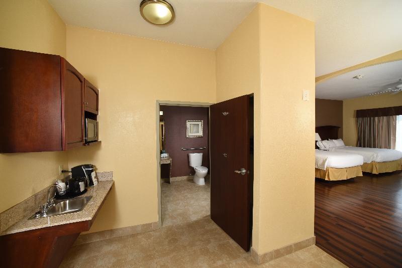 Holiday Inn Express Seguin By Ihg Exterior foto